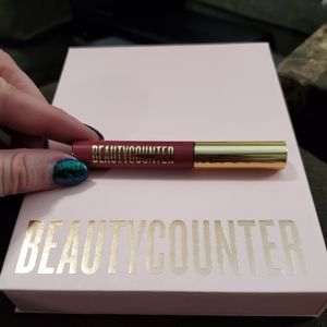Beautycounter lip gloss...dusty rose